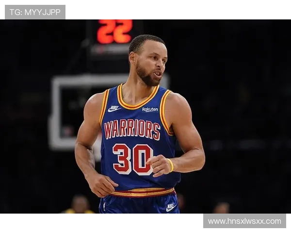 凯泽边路进攻表现稳健，持续推进战术执行