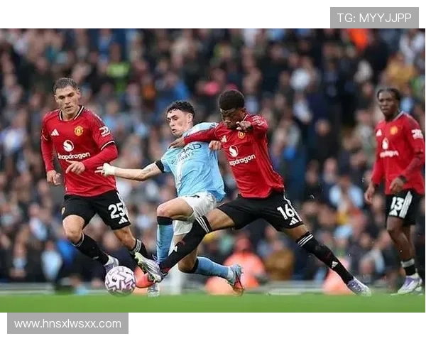 福登：欧冠、英超、足总杯三冠荣誉解析