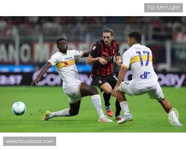 AC米兰防守体系崩塌,争冠形势承压还是战术重建信号? AC米兰防守体系崩塌,争冠形势承压还是战术重建信号?