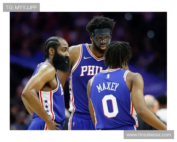 恩比德挡拆制造错位效率提升领先哈登拉开得分差距